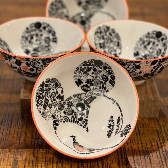 DISNEY Mickey head tidbit bowl set - Picture 2 of 2